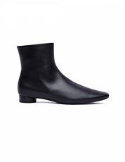 Balenciaga Black Leather Oval 20MM Boots 163836